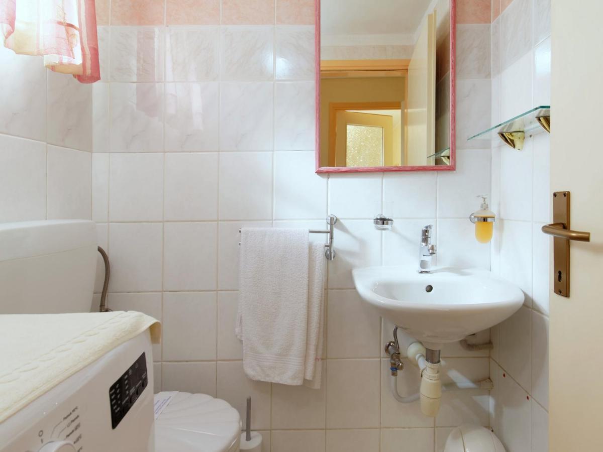Holiday Home Nevena By Rent Istria Buje Exteriör bild
